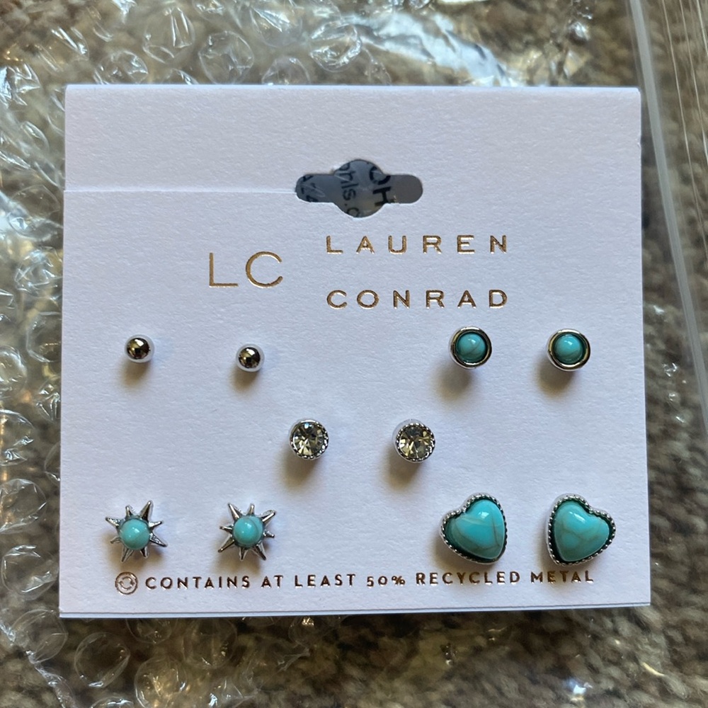 New LC Lauren Conrad Silver Tone Stud. 5 Pairs